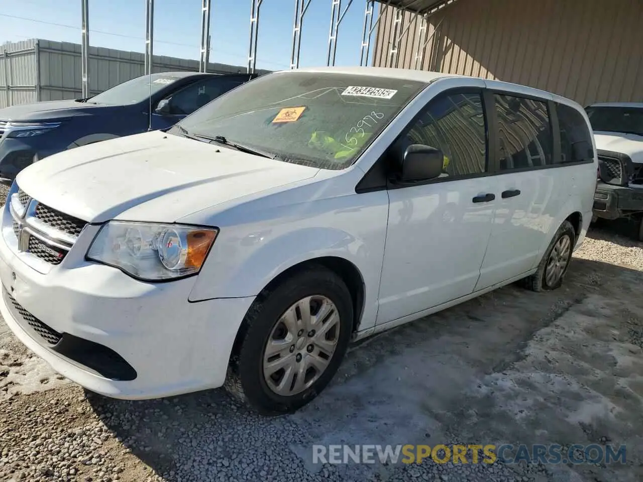1 Photograph of a damaged car 2C4RDGBG8KR796830 DODGE CARAVAN 2019