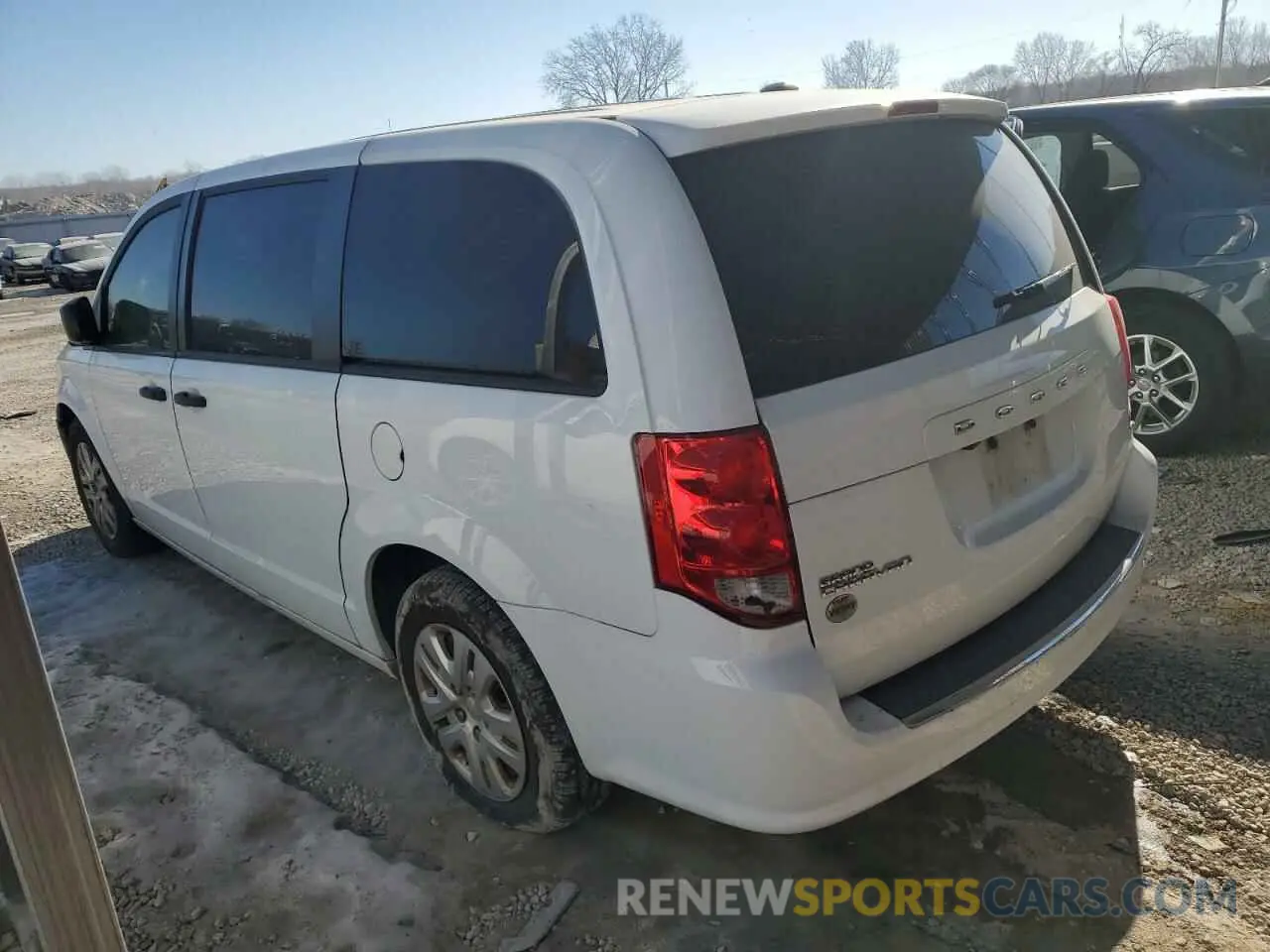 2 Photograph of a damaged car 2C4RDGBG8KR796830 DODGE CARAVAN 2019