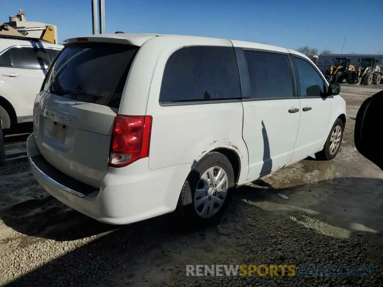 3 Photograph of a damaged car 2C4RDGBG8KR796830 DODGE CARAVAN 2019