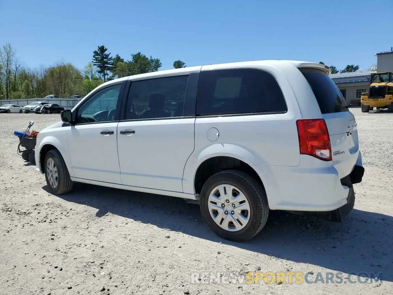 2 Photograph of a damaged car 2C4RDGBG9KR805034 DODGE CARAVAN 2019
