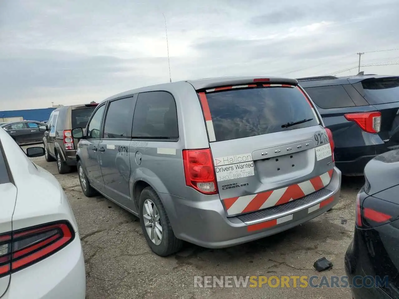 2 Photograph of a damaged car 2C4RDGBG9KR805292 DODGE CARAVAN 2019