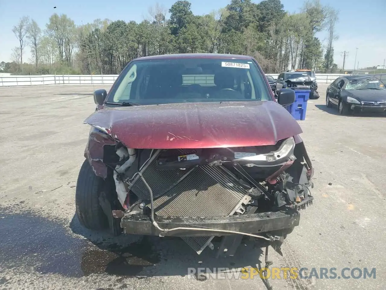 5 Photograph of a damaged car 2C4RDGBGXKR559126 DODGE CARAVAN 2019