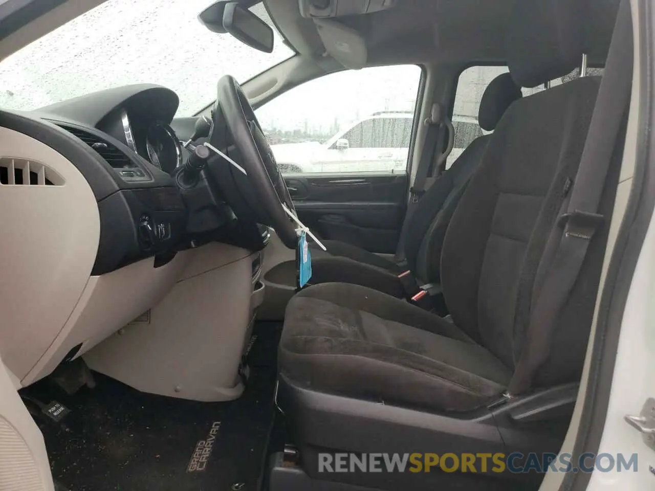 7 Photograph of a damaged car 2C4RDGBGXKR766731 DODGE CARAVAN 2019