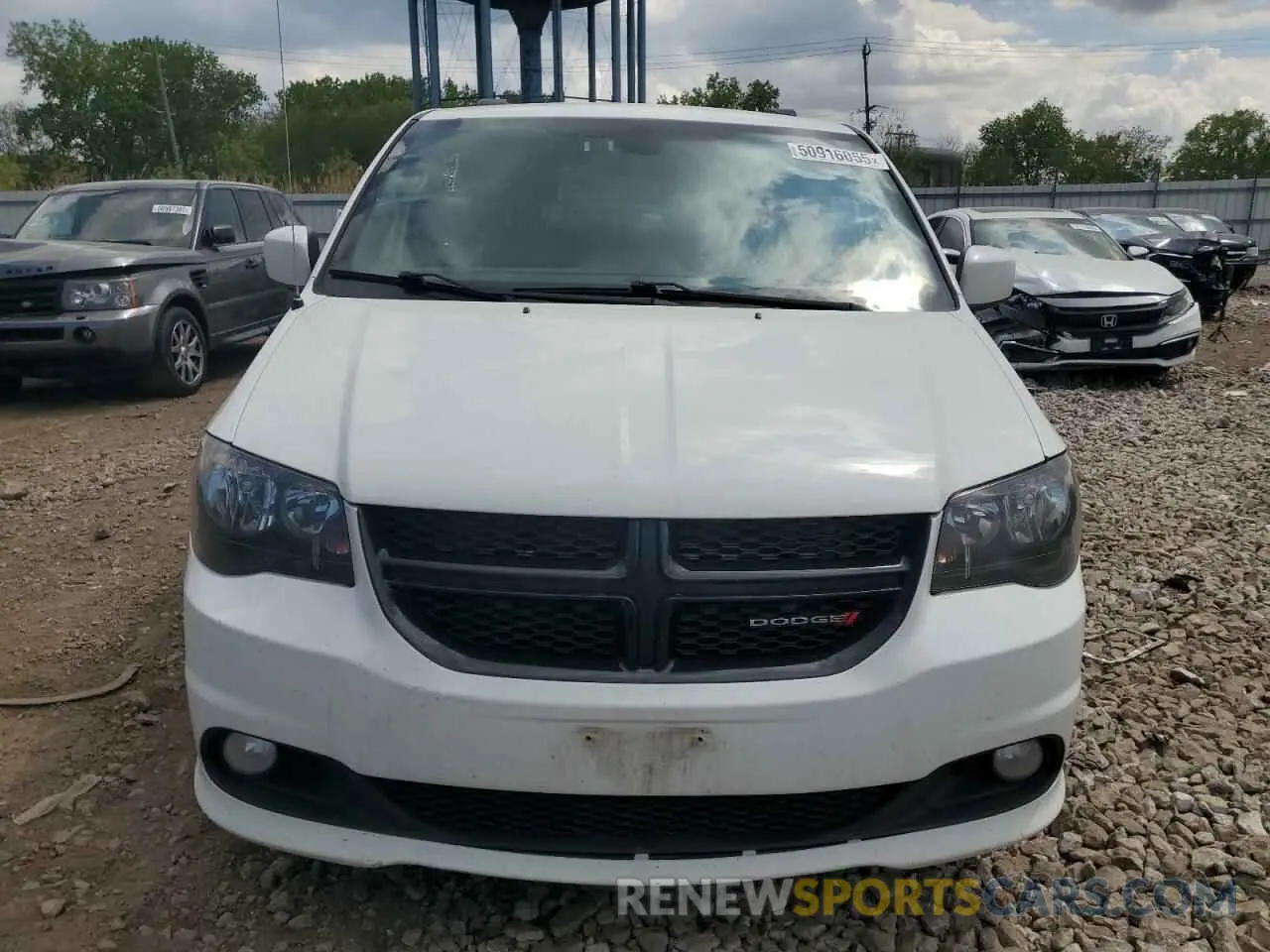 5 Photograph of a damaged car 2C4RDGBGXKR796571 DODGE CARAVAN 2019