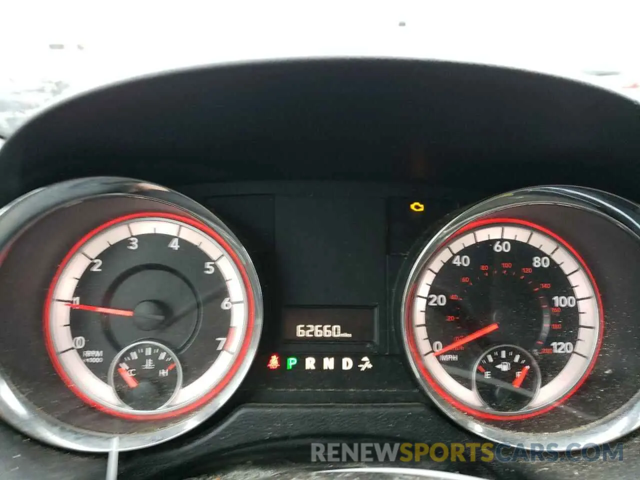 9 Photograph of a damaged car 2C4RDGCG0KR737107 DODGE CARAVAN 2019