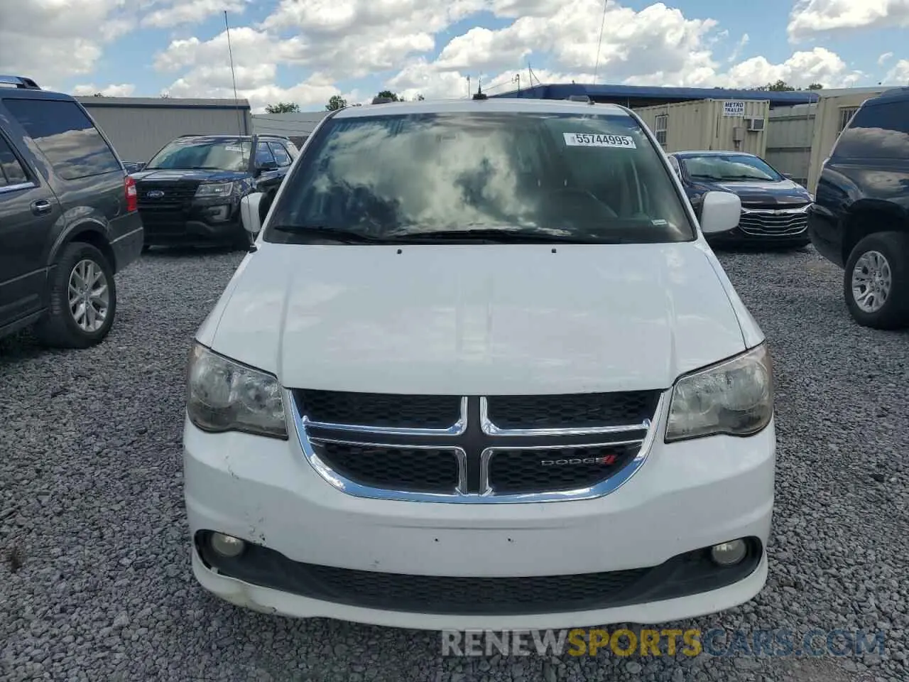 5 Photograph of a damaged car 2C4RDGCG1KR754854 DODGE CARAVAN 2019