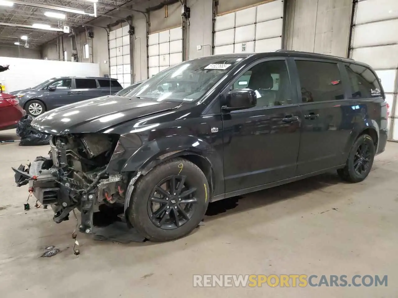1 Photograph of a damaged car 2C4RDGCG1KR799213 DODGE CARAVAN 2019