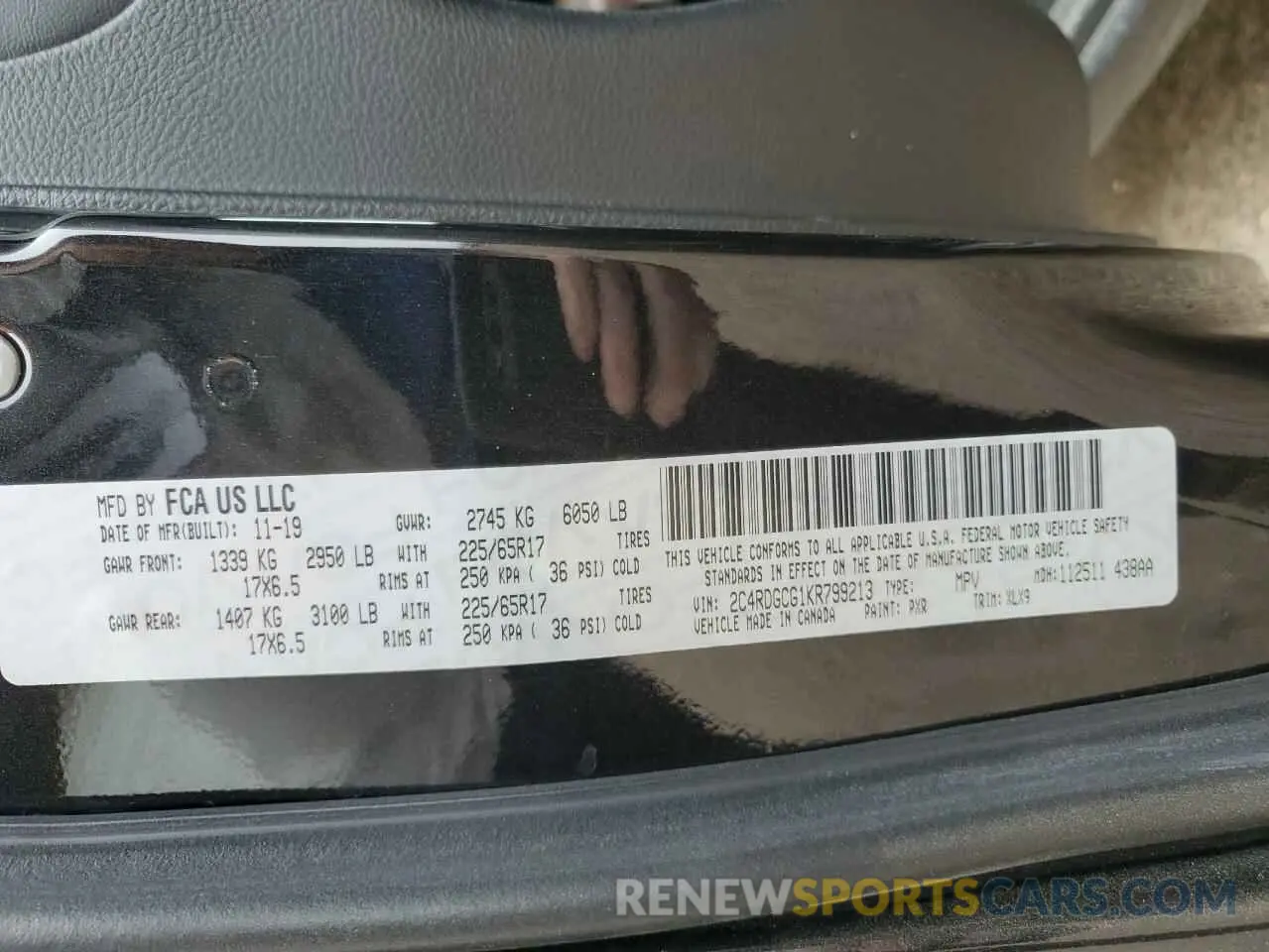 16 Photograph of a damaged car 2C4RDGCG1KR799213 DODGE CARAVAN 2019