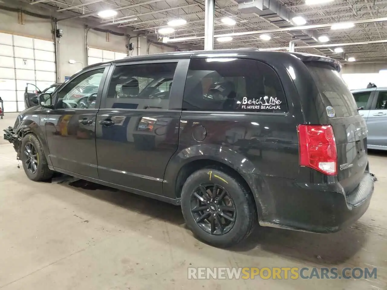 2 Photograph of a damaged car 2C4RDGCG1KR799213 DODGE CARAVAN 2019