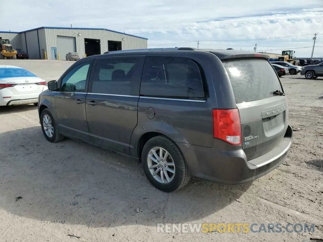 2 Photograph of a damaged car 2C4RDGCG2KR800031 DODGE CARAVAN 2019