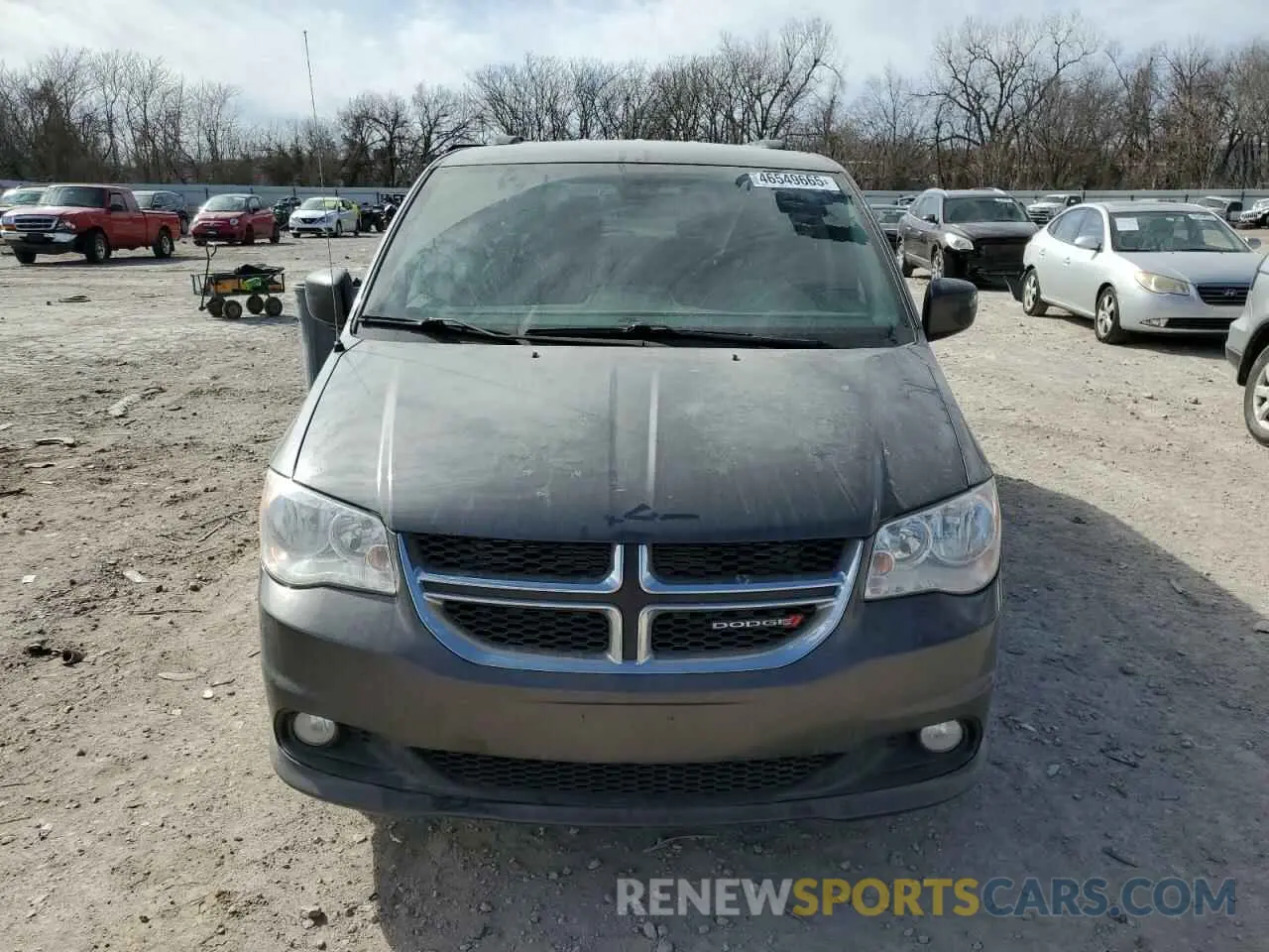 5 Photograph of a damaged car 2C4RDGCG2KR800031 DODGE CARAVAN 2019