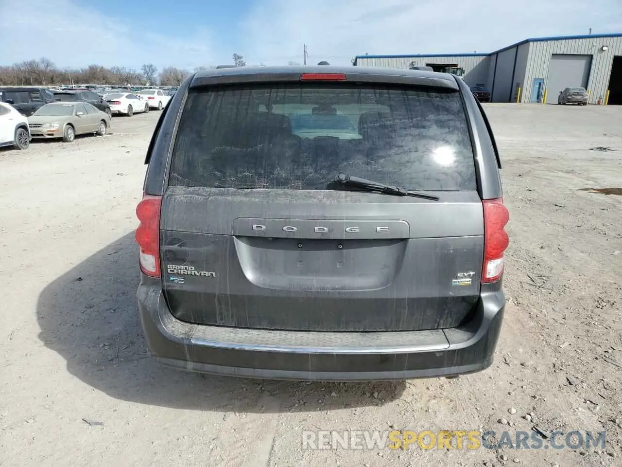 6 Photograph of a damaged car 2C4RDGCG2KR800031 DODGE CARAVAN 2019
