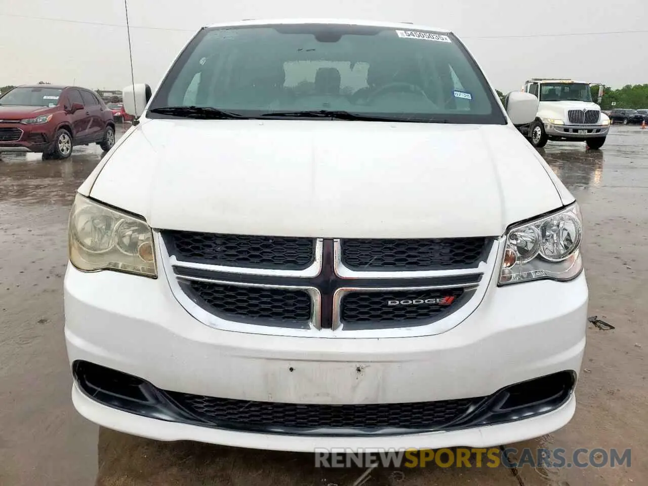 5 Photograph of a damaged car 2C4RDGCG3KR519100 DODGE CARAVAN 2019