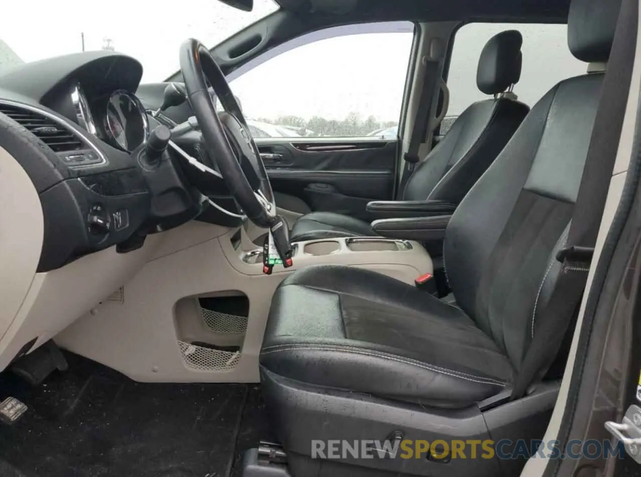 7 Photograph of a damaged car 2C4RDGCG3KR679543 DODGE CARAVAN 2019