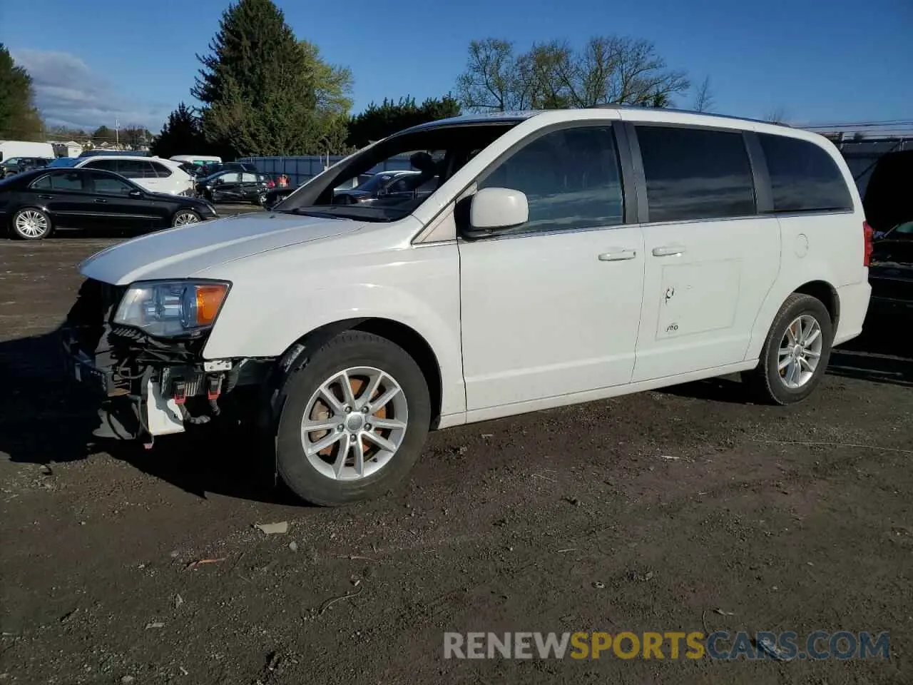 1 Photograph of a damaged car 2C4RDGCG3KR725405 DODGE CARAVAN 2019