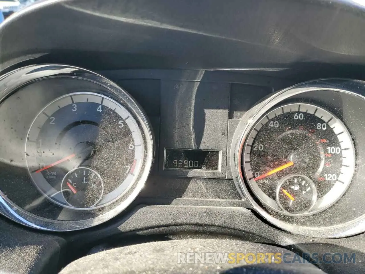 9 Photograph of a damaged car 2C4RDGCG3KR725405 DODGE CARAVAN 2019