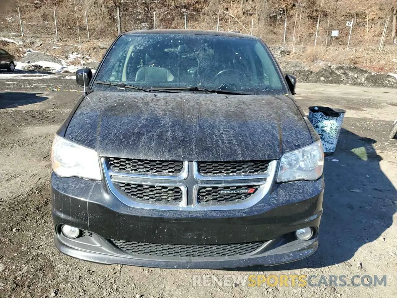 5 Photograph of a damaged car 2C4RDGCG3KR755309 DODGE CARAVAN 2019