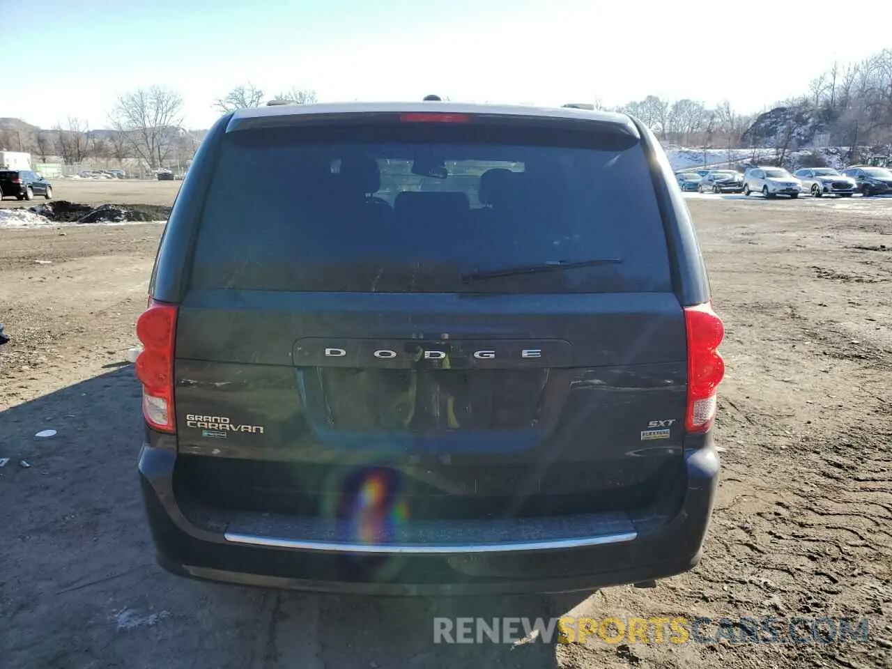 6 Photograph of a damaged car 2C4RDGCG3KR755309 DODGE CARAVAN 2019