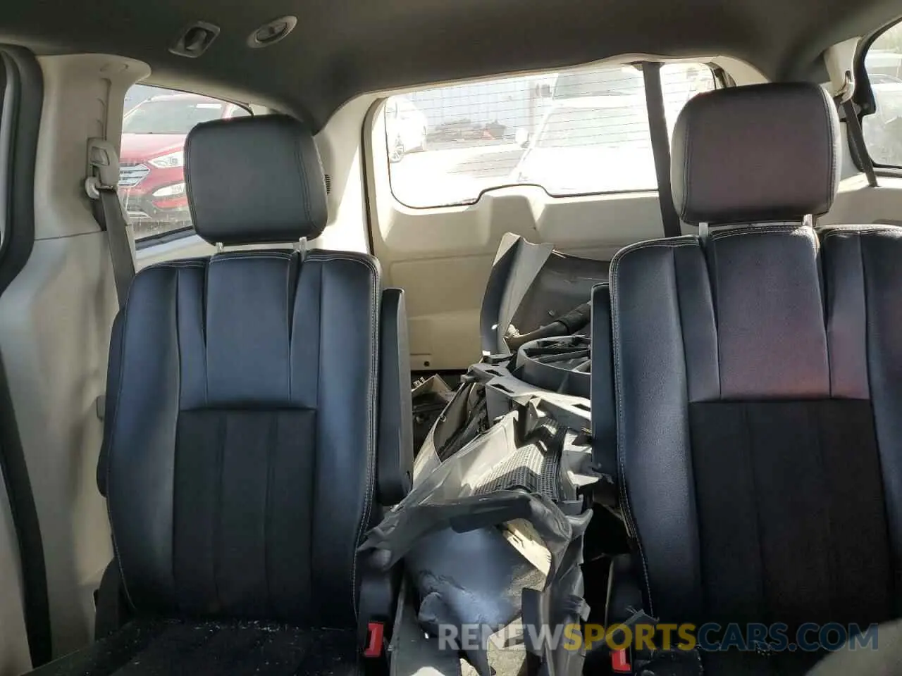 10 Photograph of a damaged car 2C4RDGCG4KR656580 DODGE CARAVAN 2019