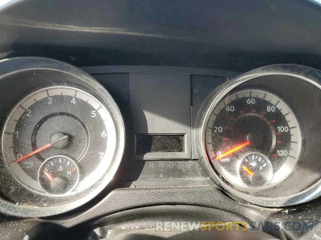 9 Photograph of a damaged car 2C4RDGCG4KR656580 DODGE CARAVAN 2019