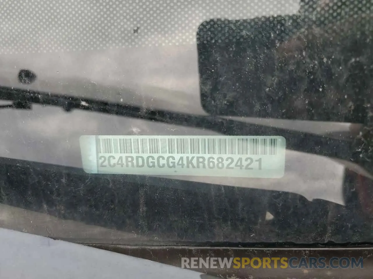 13 Photograph of a damaged car 2C4RDGCG4KR682421 DODGE CARAVAN 2019