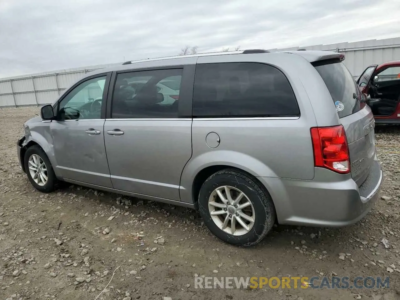 2 Photograph of a damaged car 2C4RDGCG4KR711495 DODGE CARAVAN 2019