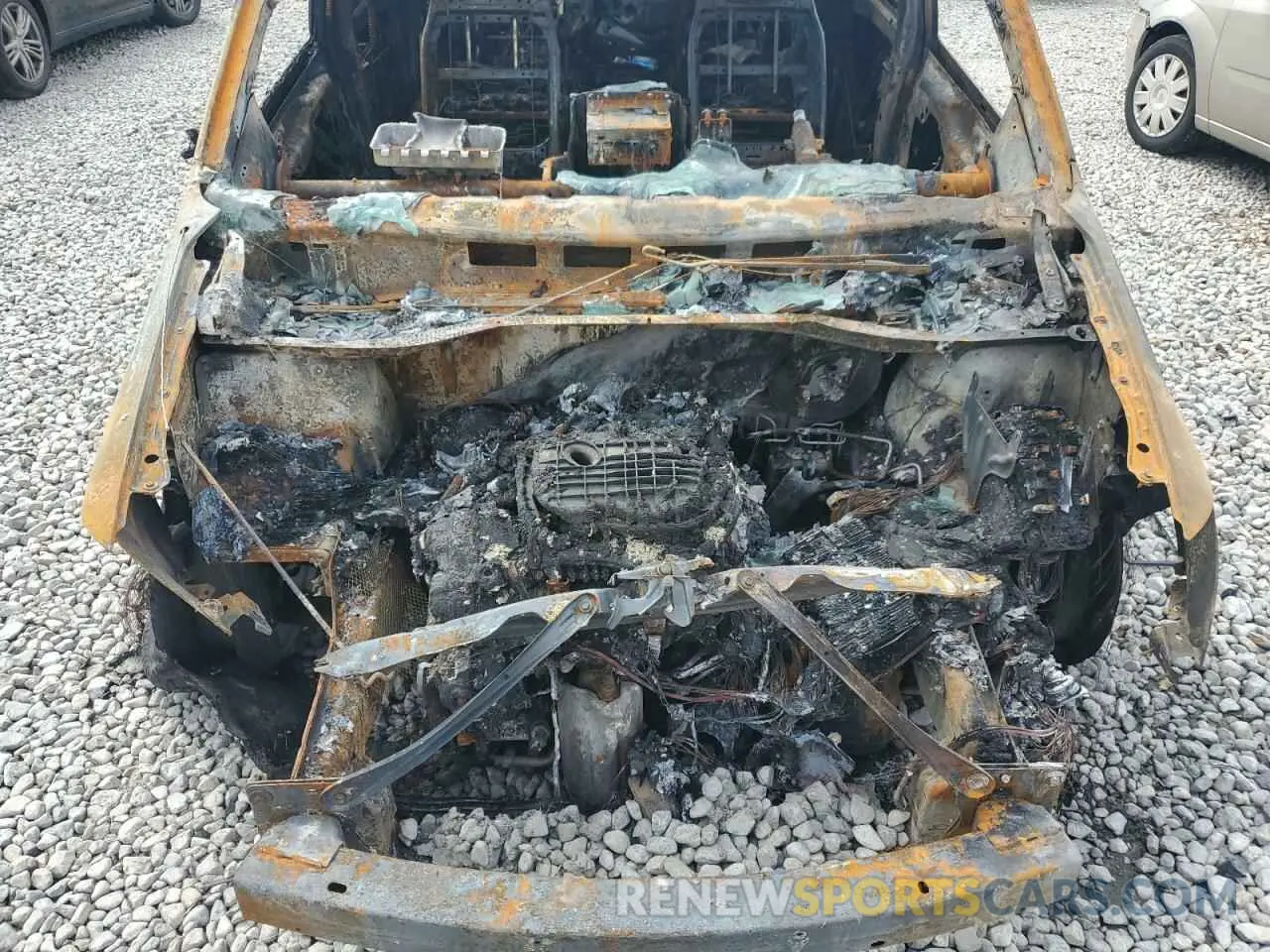 13 Photograph of a damaged car 2C4RDGCG5KR557833 DODGE CARAVAN 2019