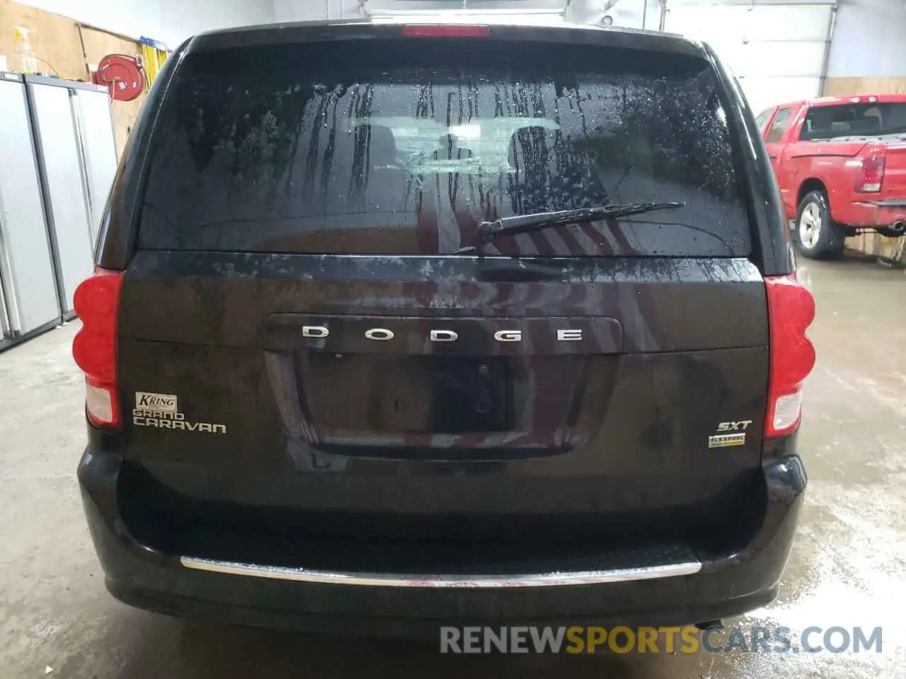 6 Фотография поврежденного автомобиля 2C4RDGCG6KR724801 DODGE CARAVAN 2019