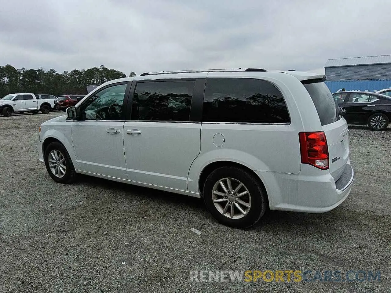 2 Photograph of a damaged car 2C4RDGCG6KR788580 DODGE CARAVAN 2019