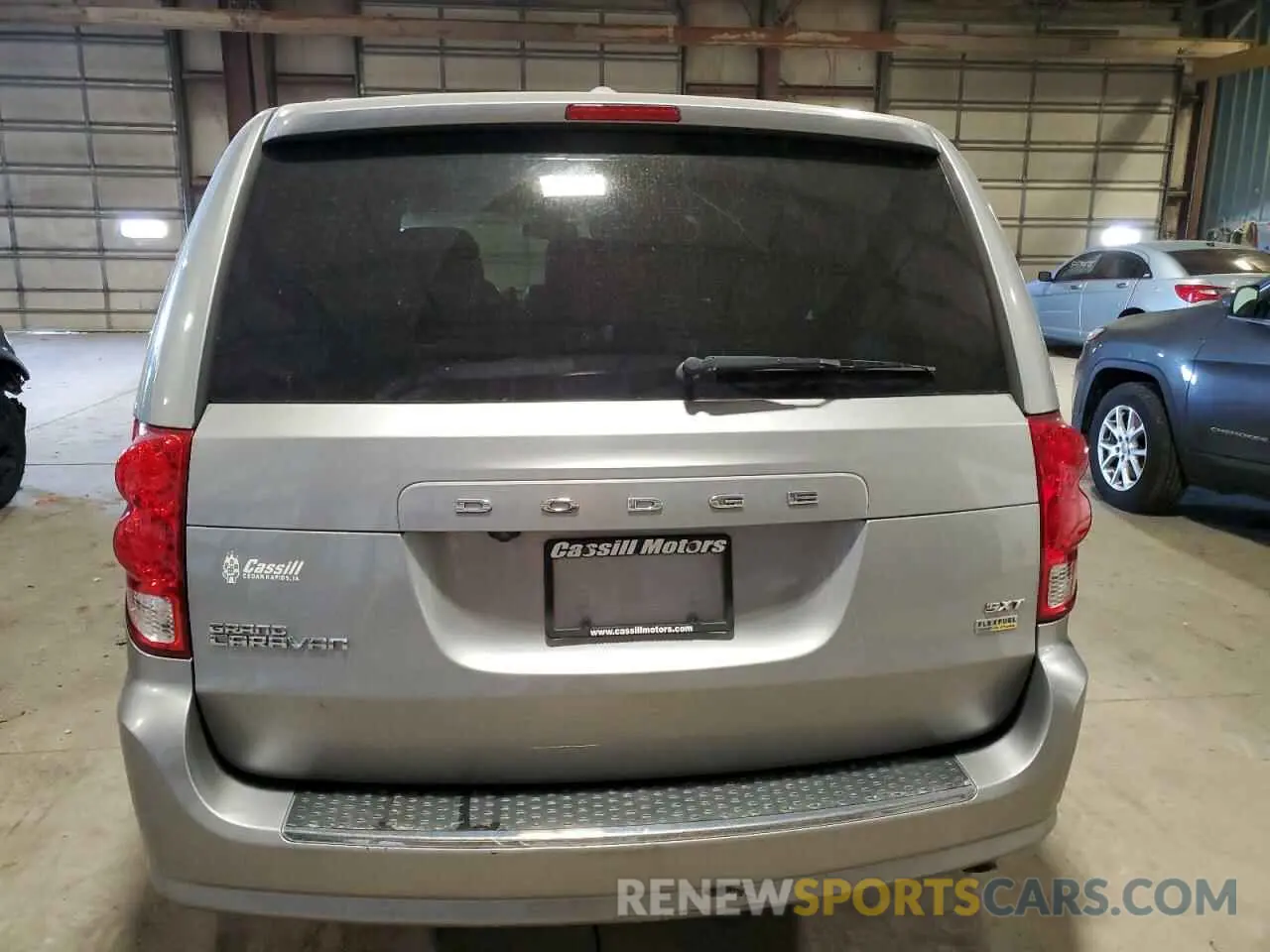 6 Photograph of a damaged car 2C4RDGCG7KR519424 DODGE CARAVAN 2019