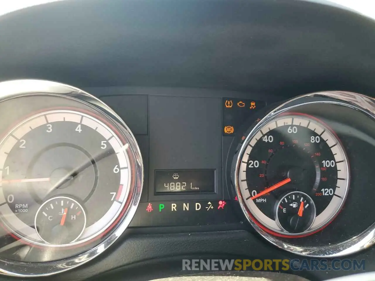 9 Photograph of a damaged car 2C4RDGCG7KR701351 DODGE CARAVAN 2019