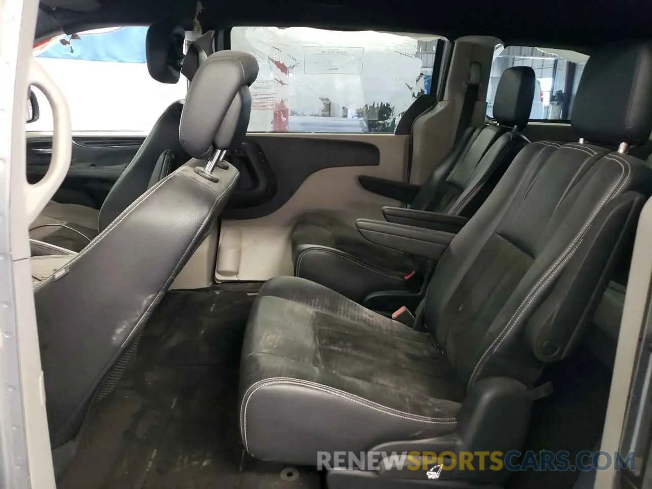 11 Фотография поврежденного автомобиля 2C4RDGCG9KR661466 DODGE CARAVAN 2019
