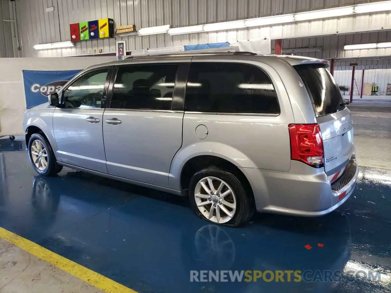 2 Фотография поврежденного автомобиля 2C4RDGCG9KR661466 DODGE CARAVAN 2019