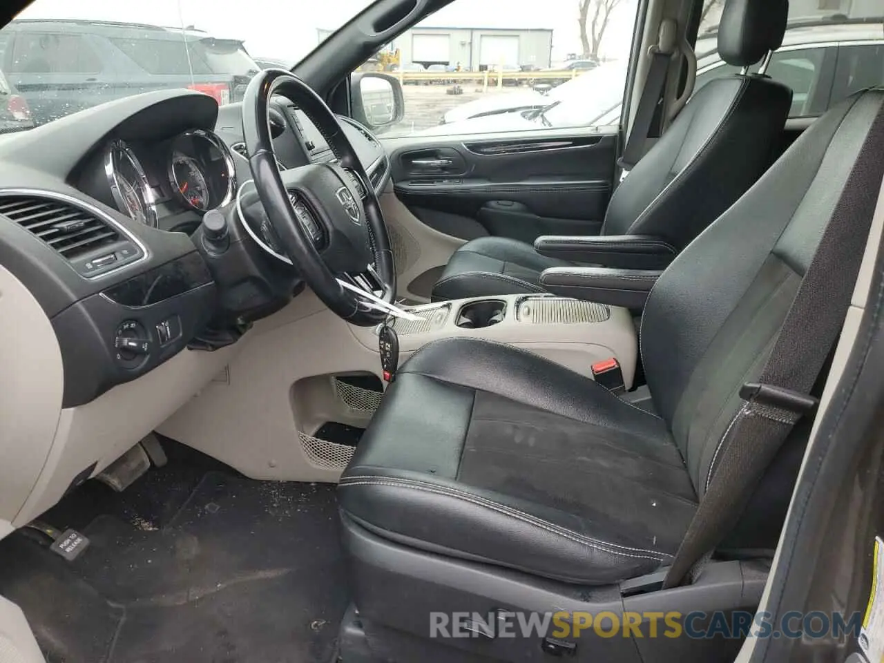 7 Фотография поврежденного автомобиля 2C4RDGCG9KR757971 DODGE CARAVAN 2019