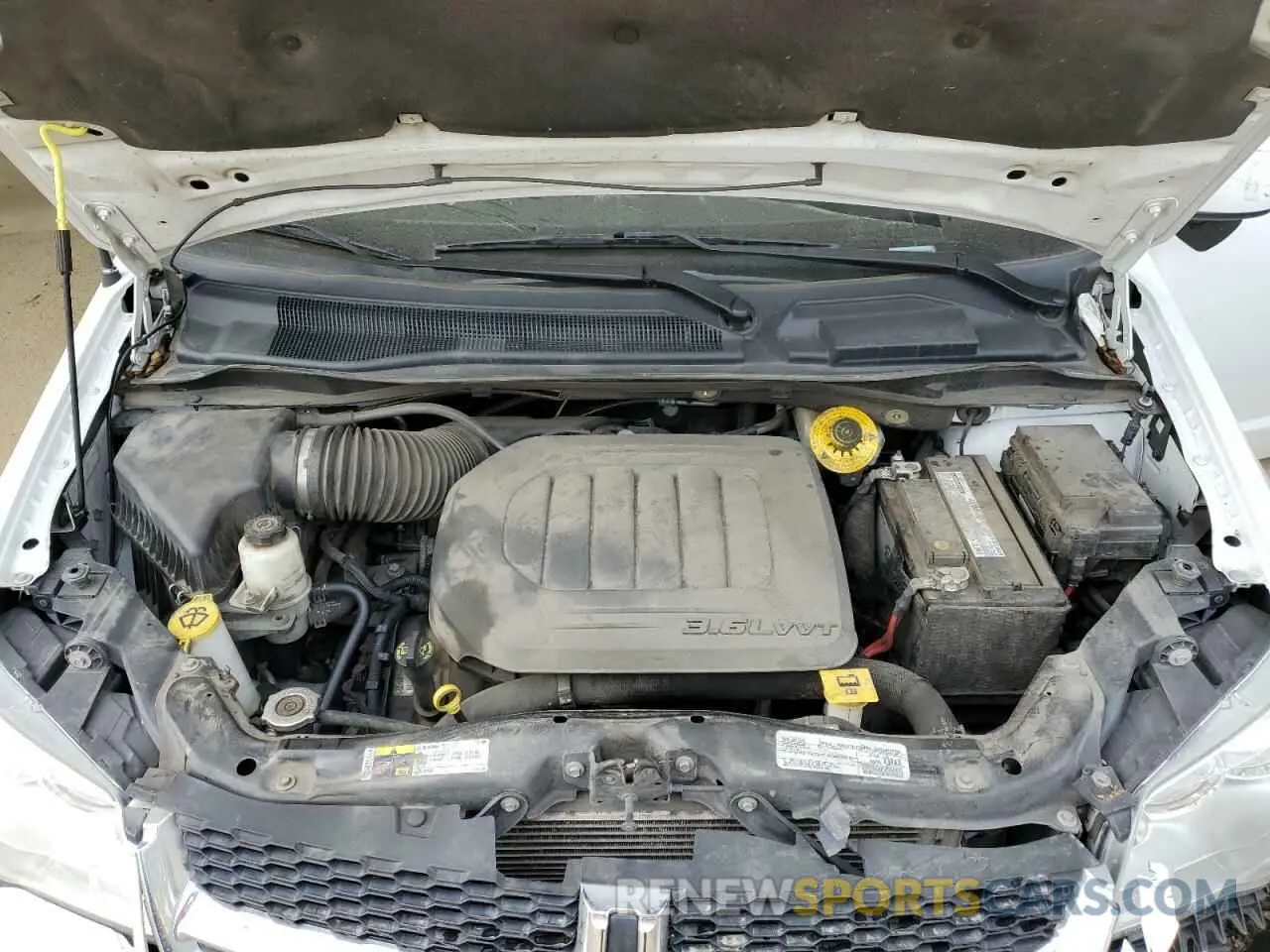 12 Photograph of a damaged car 2C4RDGCG9KR800592 DODGE CARAVAN 2019