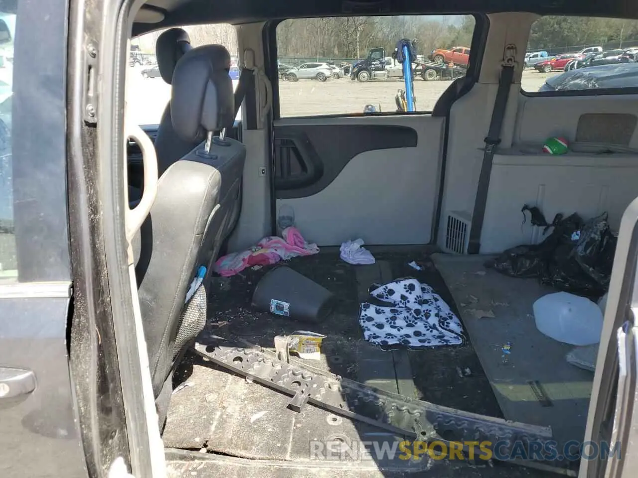 11 Фотография поврежденного автомобиля 2C4RDGCGXKR544804 DODGE CARAVAN 2019