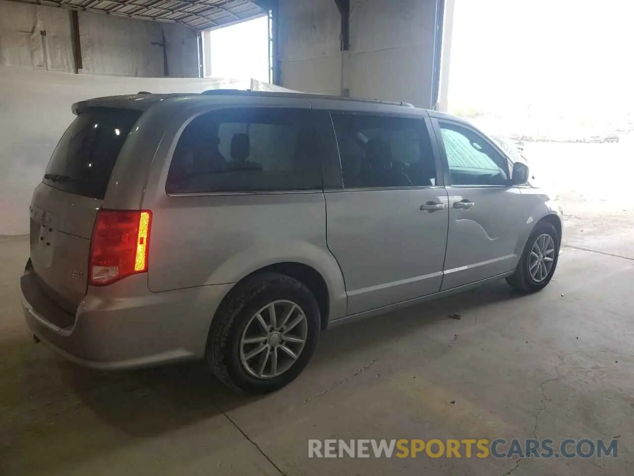 3 Фотография поврежденного автомобиля 2C4RDGCGXKR656342 DODGE CARAVAN 2019