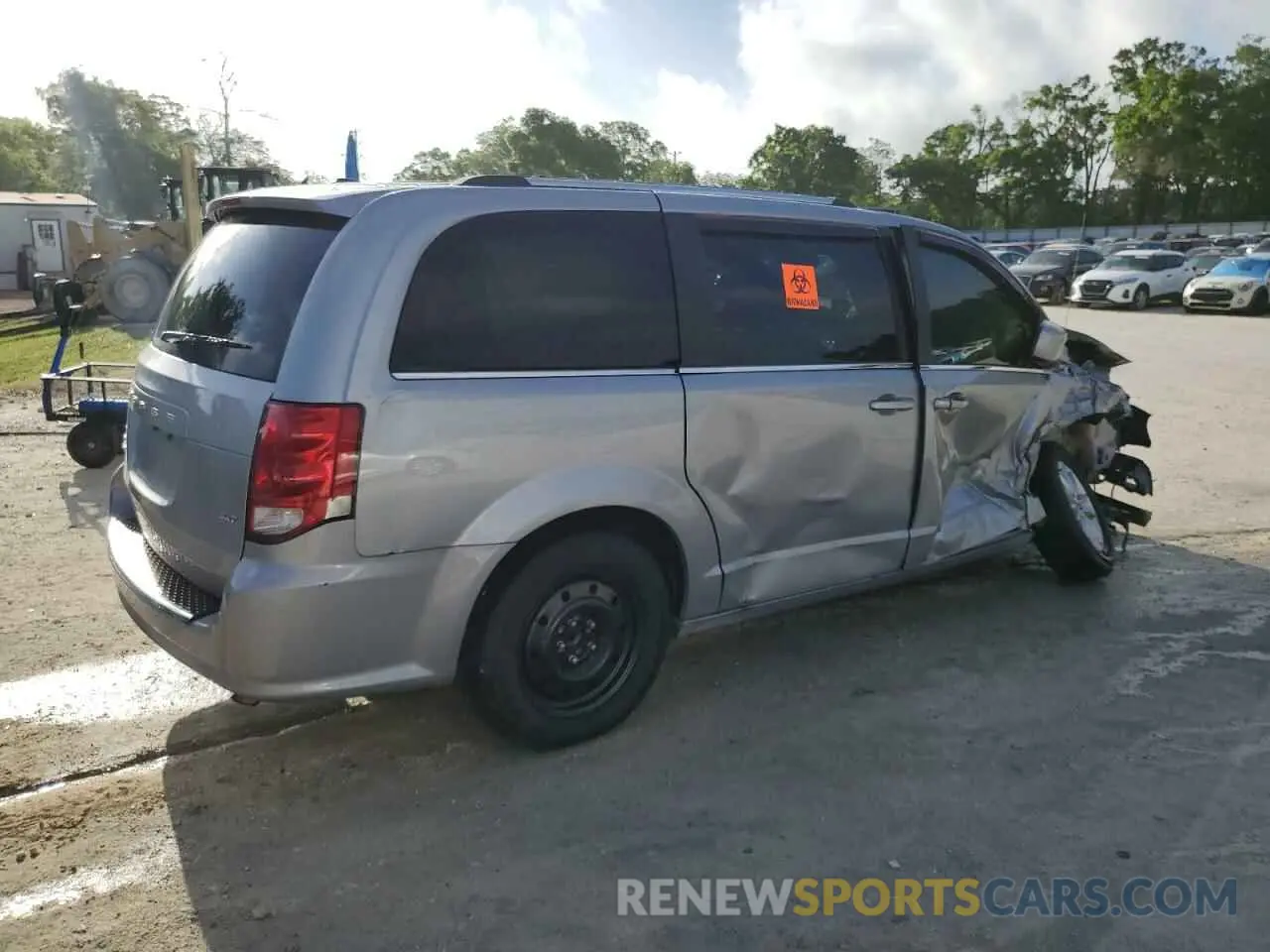 3 Photograph of a damaged car 2C4RDGCGXKR748597 DODGE CARAVAN 2019