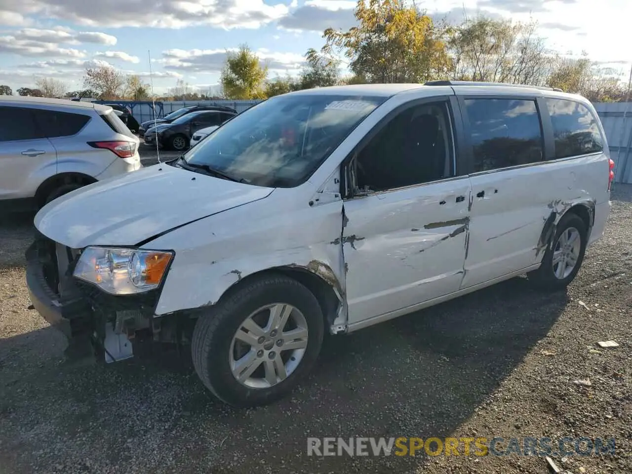 1 Photograph of a damaged car 2C4RDGDG8KR713295 DODGE CARAVAN 2019
