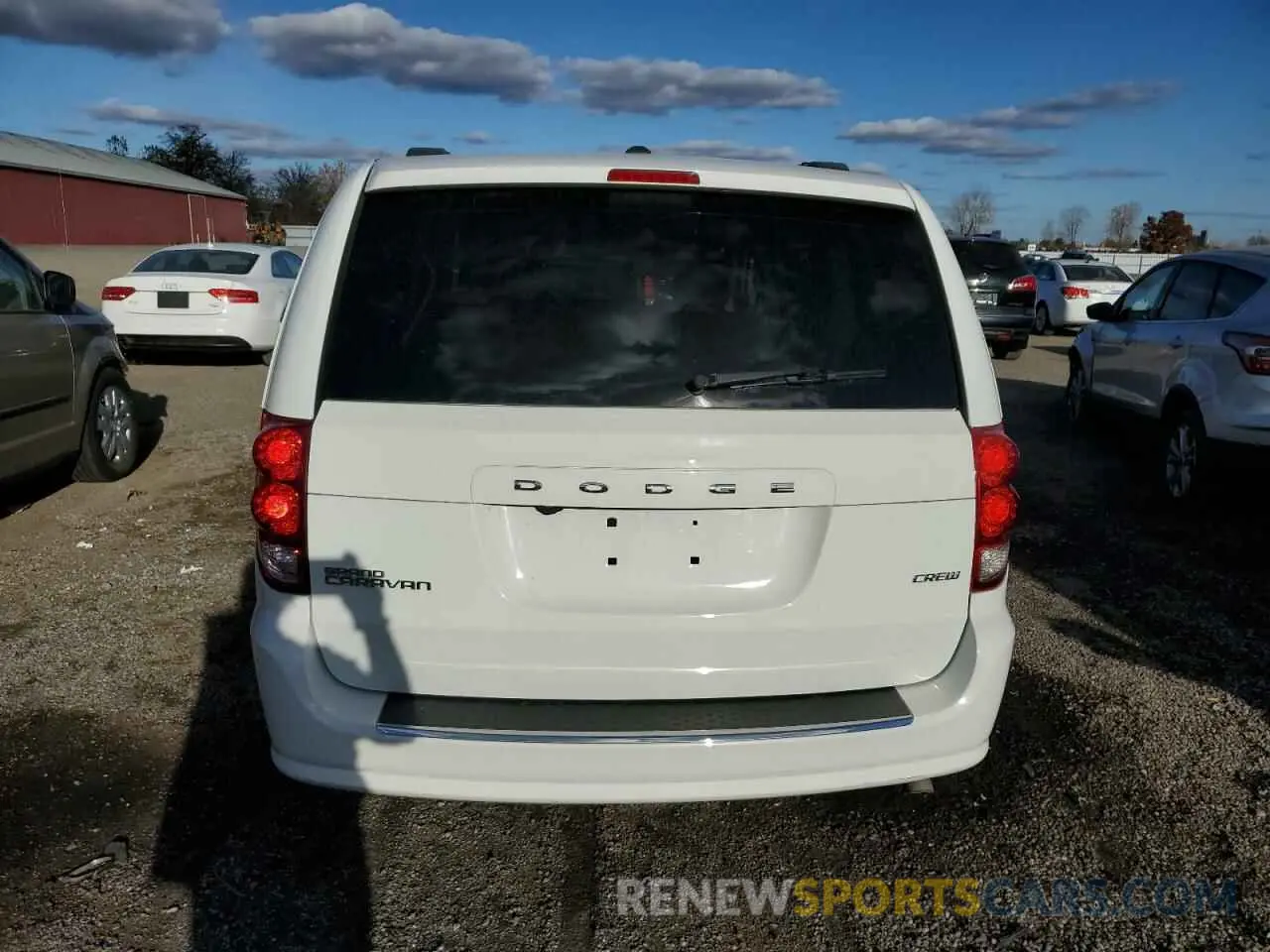 6 Photograph of a damaged car 2C4RDGDG8KR713295 DODGE CARAVAN 2019