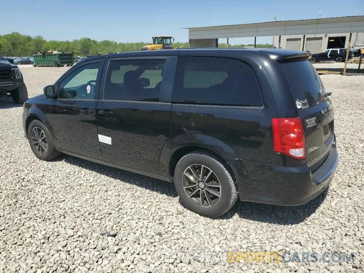2 Photograph of a damaged car 2C4RDGEG0KR646044 DODGE CARAVAN 2019