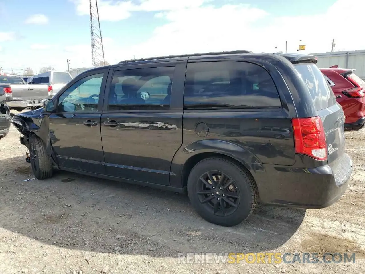 2 Photograph of a damaged car 2C4RDGEG0KR674569 DODGE CARAVAN 2019