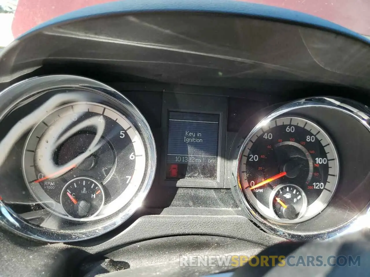 9 Photograph of a damaged car 2C4RDGEG0KR711099 DODGE CARAVAN 2019