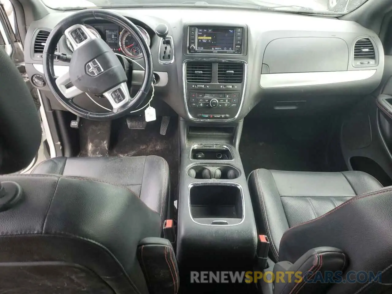 8 Photograph of a damaged car 2C4RDGEG0KR760044 DODGE CARAVAN 2019