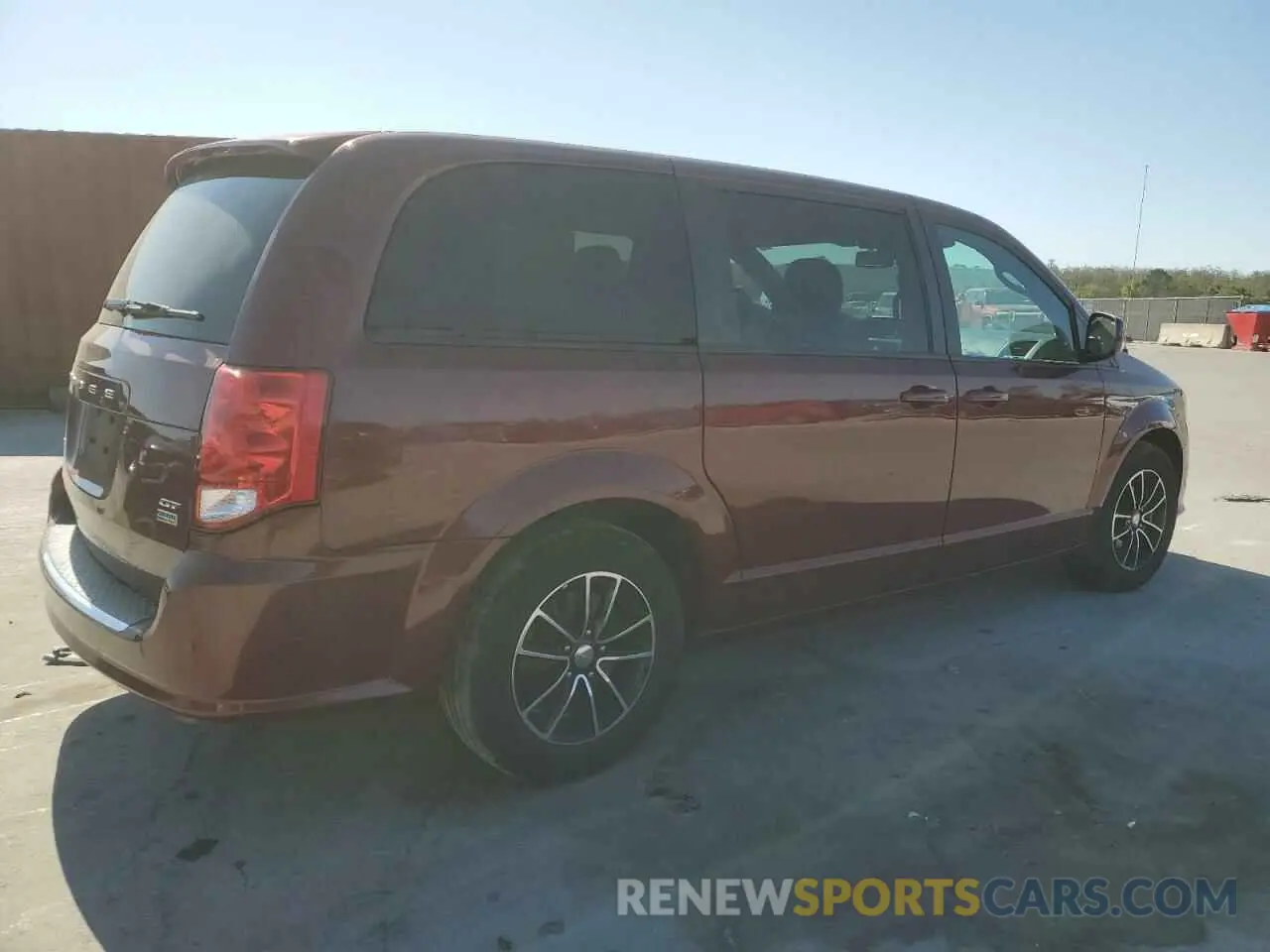 3 Photograph of a damaged car 2C4RDGEG1KR529332 DODGE CARAVAN 2019