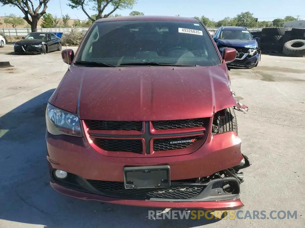 5 Photograph of a damaged car 2C4RDGEG1KR529332 DODGE CARAVAN 2019
