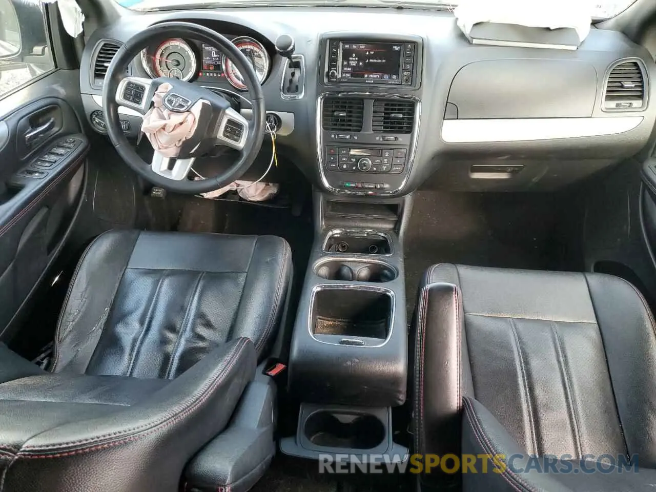 8 Photograph of a damaged car 2C4RDGEG1KR632069 DODGE CARAVAN 2019