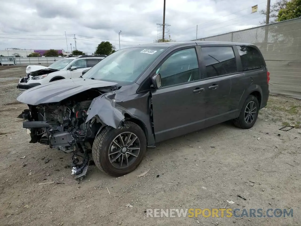1 Photograph of a damaged car 2C4RDGEG1KR641080 DODGE CARAVAN 2019