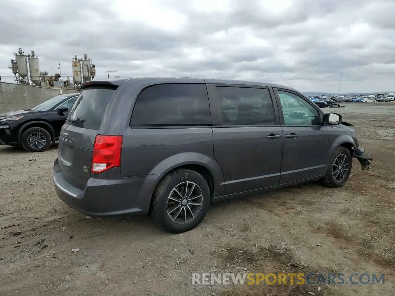3 Photograph of a damaged car 2C4RDGEG1KR641080 DODGE CARAVAN 2019
