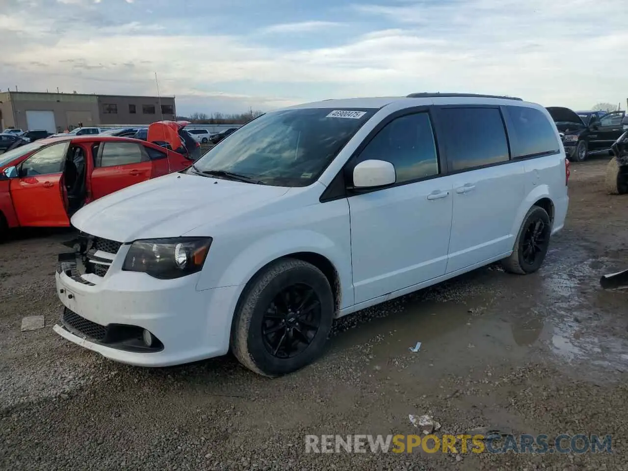 1 Photograph of a damaged car 2C4RDGEG1KR716473 DODGE CARAVAN 2019